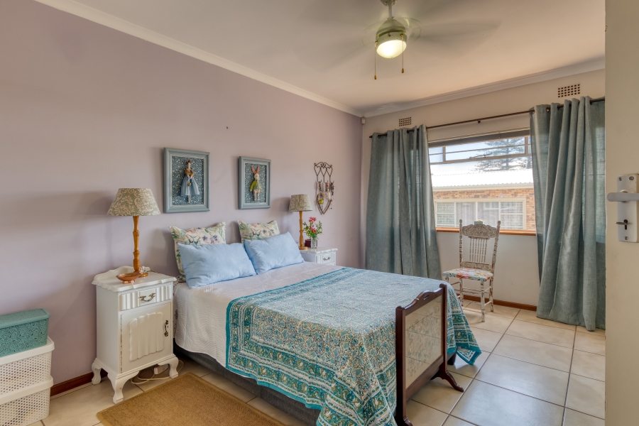 2 Bedroom Property for Sale in Martinville Western Cape